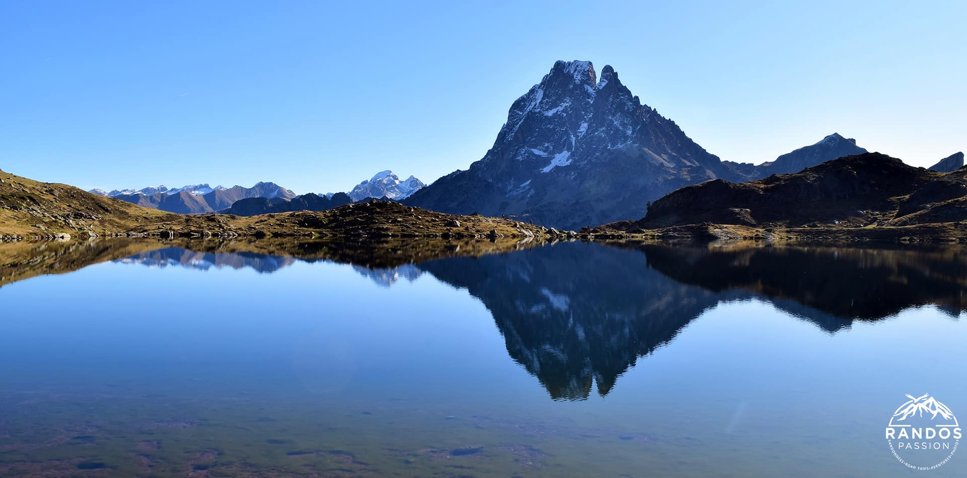 Le pic du Midi d'Ossau et le lac Gentau