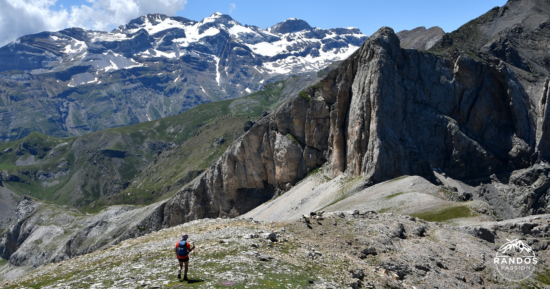 Le massif du Mont Perdu et Punta d'Espluca Ruego - Aragon