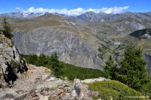 Sur le sentier du lac de Puy Vachier - Massif de la Meije - Hautes-Alpes