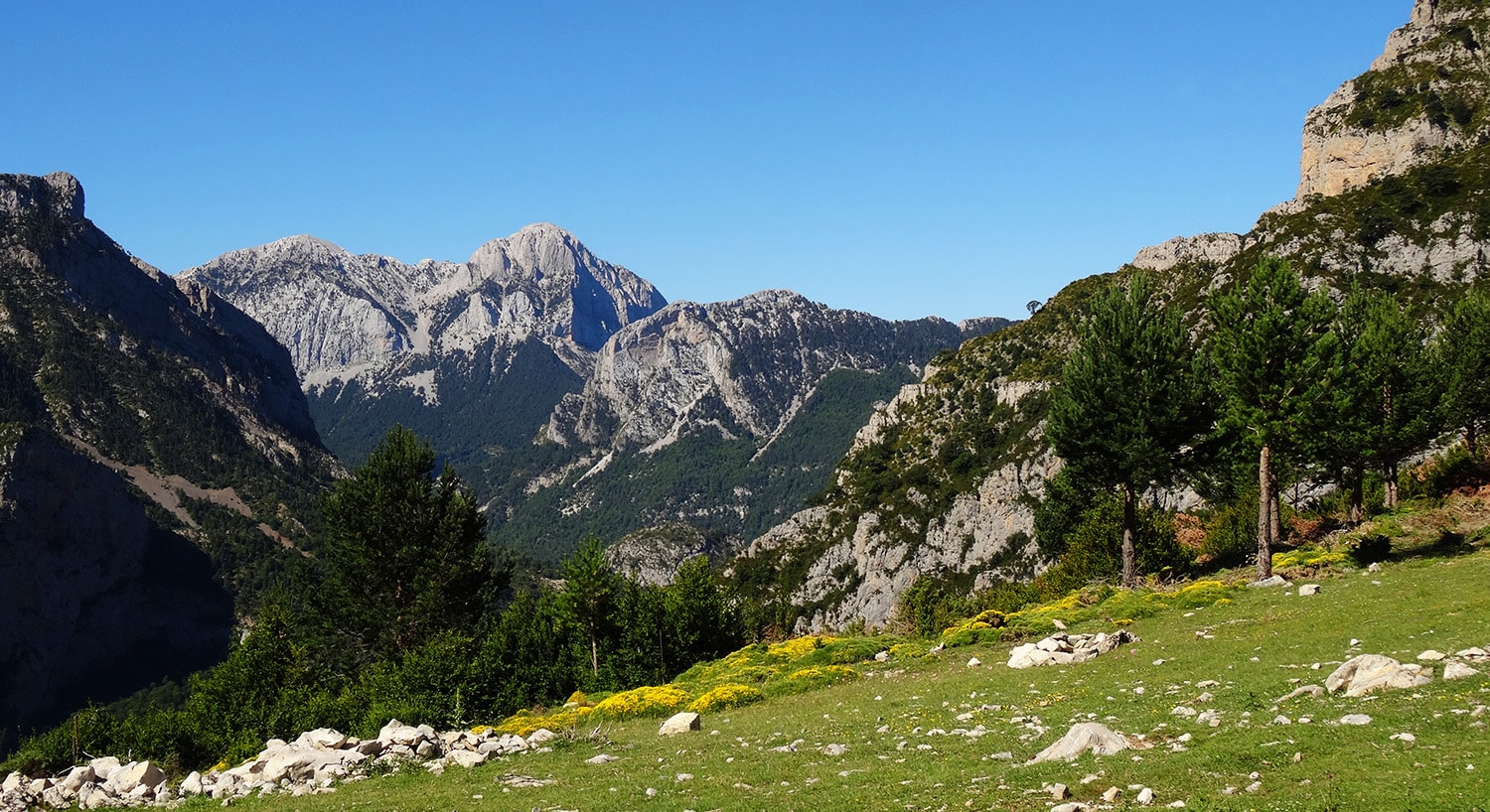 La Peña Montañesa depuis le col de Santa Isabel