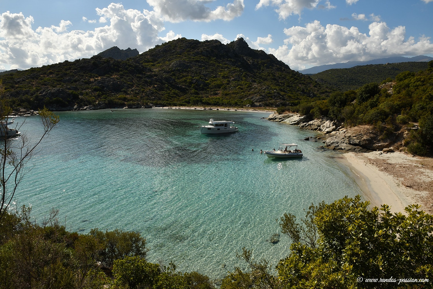 Le sentier du littoral de Saint-Florent aux plages du Lotu et Saleccia