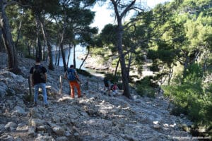 Arrivée à la calanque de Port-Pin