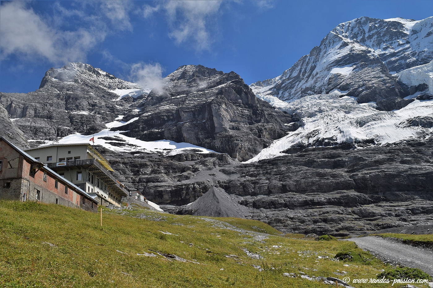 La station et le Glacier de Eigergletscher