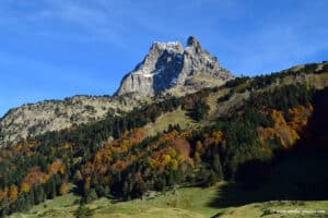 L'Ossau et le plateau de Bious en automne
