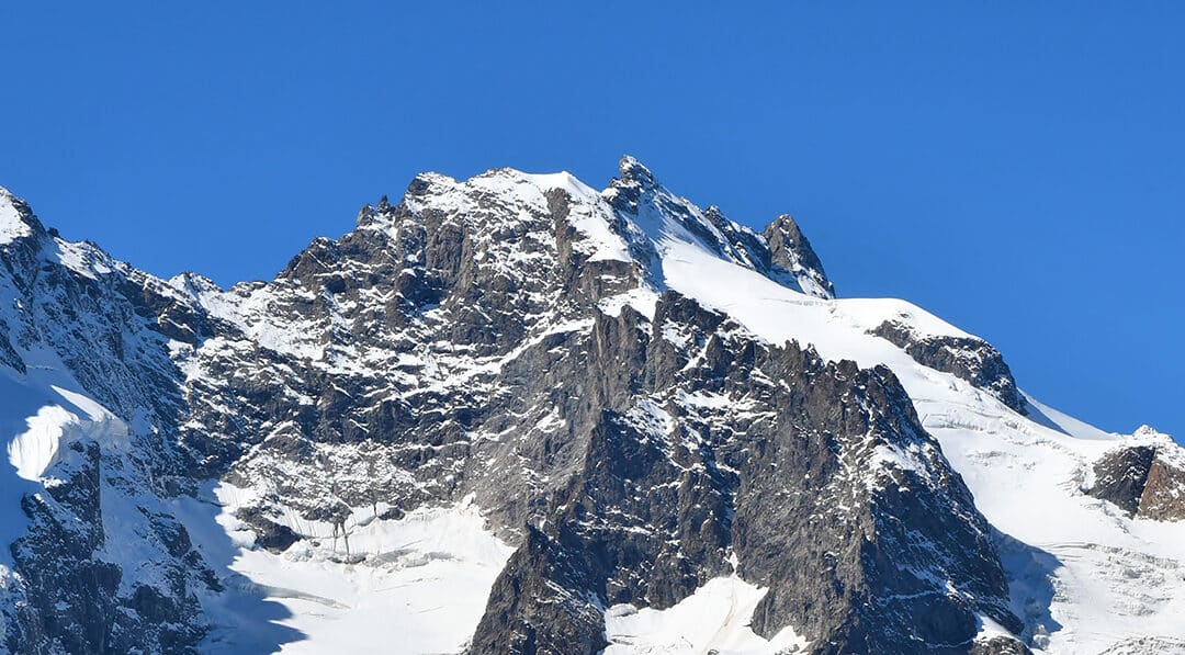 La combe et le col de Laurichard