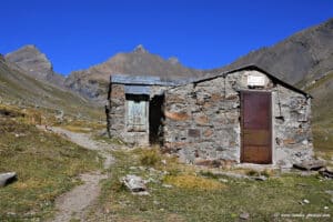 Randonnée au lac du Goléon - Le refuge Carraud
