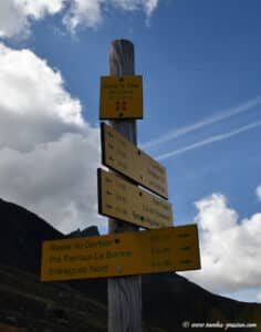 Randonnée au pied des Aiguilles d'Arves - Massif des Arves