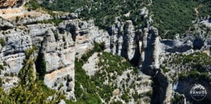 La vire "faja del Mascun" à Otin - Sierra de Guara