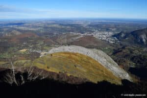 Vue sur Lourdes depuis le Pibeste