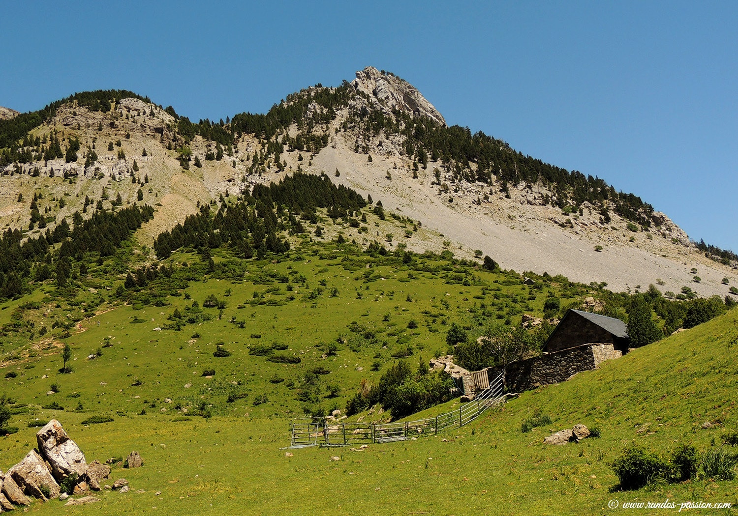 Pla et cabane de la Larri - Vallée de Pineta