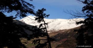 Randonnée à l'Ibon de Plan en raquettes à neige