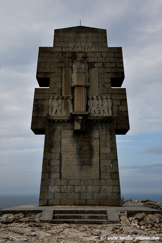 Memorial de la France Libre à la Pointe de Pen-Hir