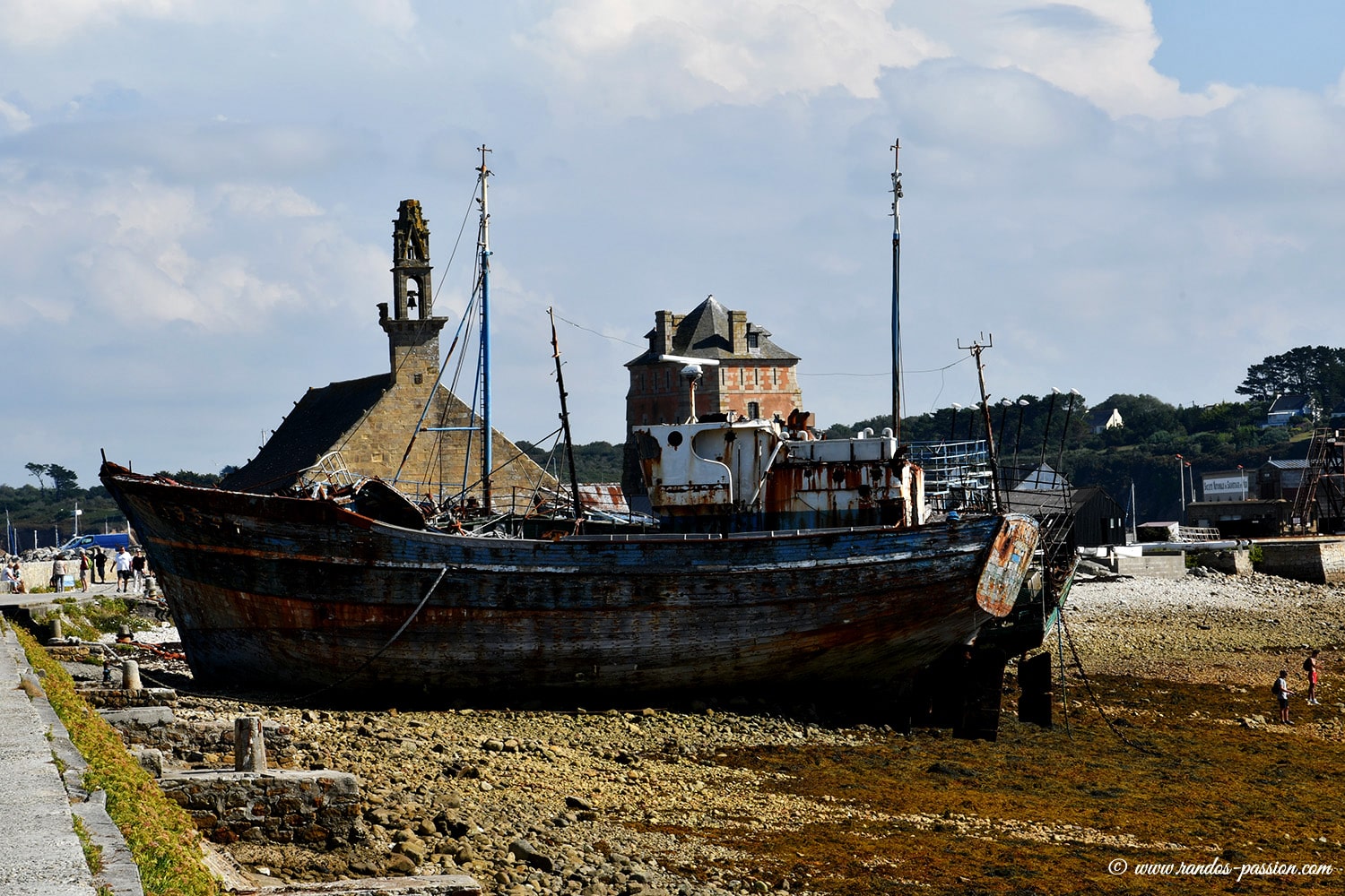 Cimetiére de bateaux à Camaret-sur-Mer