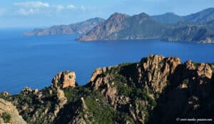 Le sentier des muletiers Calanques de Piana - Corse