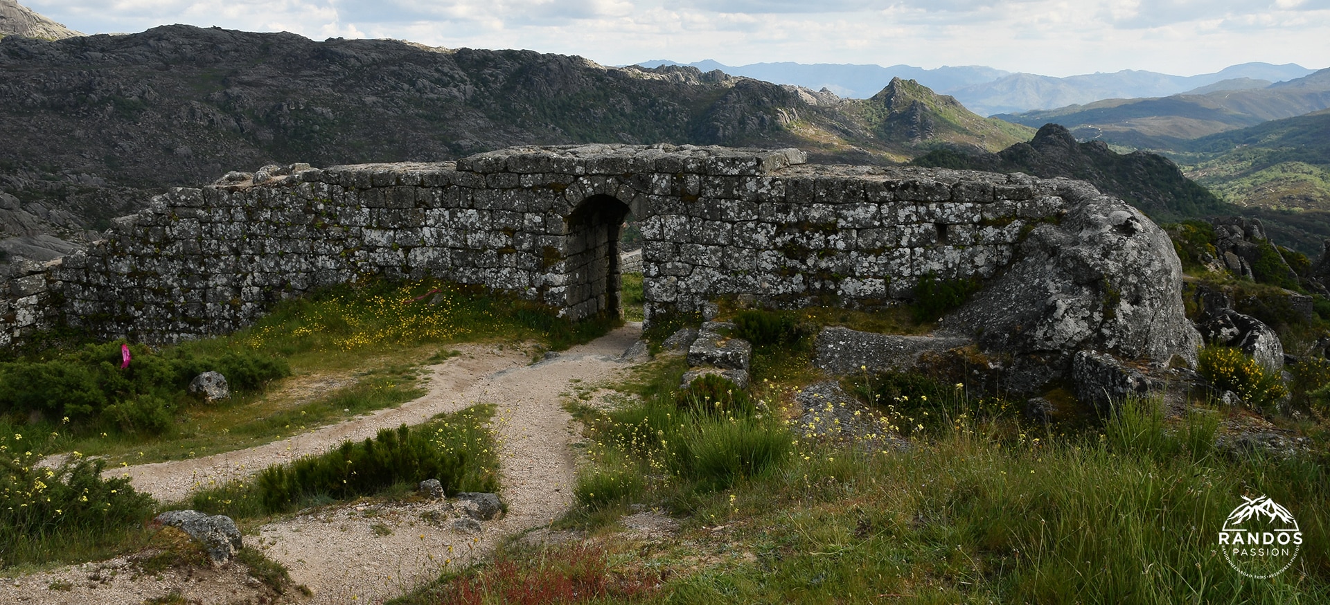 Le château de Castro Laboreiro