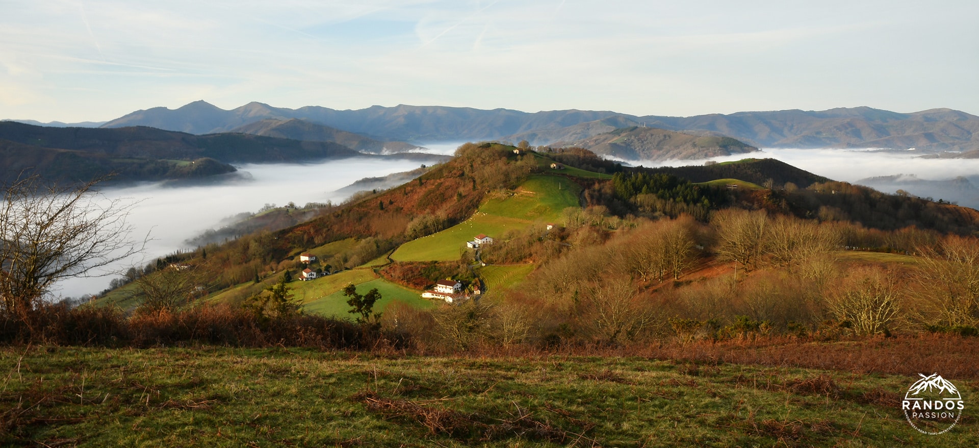 Randonnée à l'Atxuria depuis le col de Lizarrieta