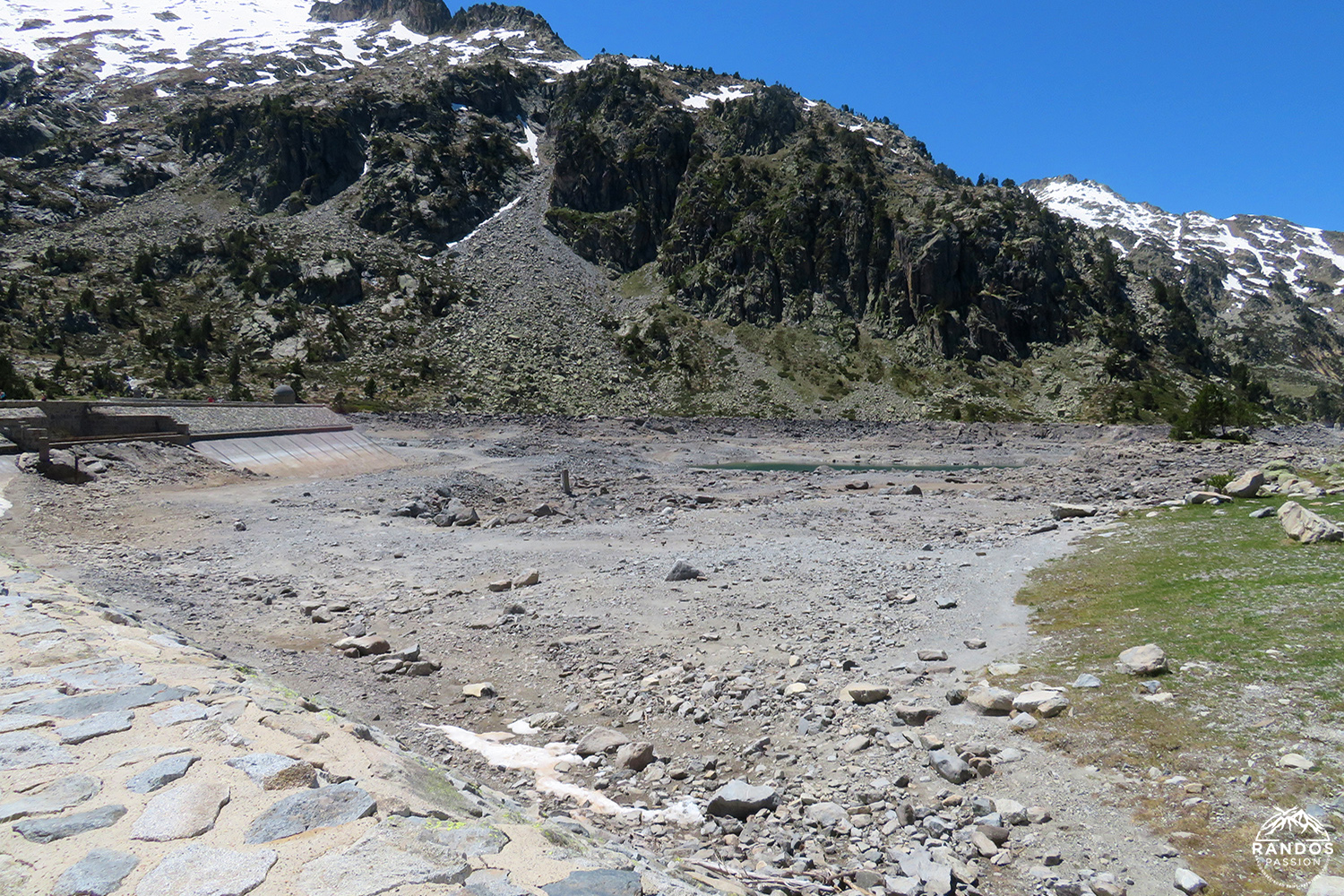 Le lac d'Aubert Le lac d'Aubert