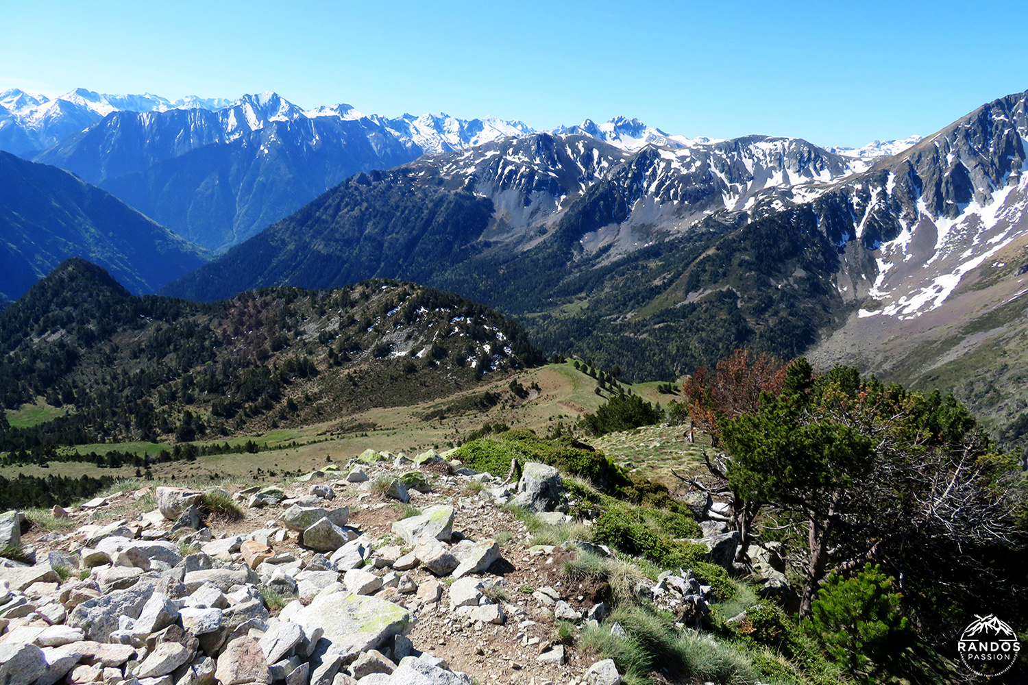 Vue du sommet de Montpelat - Néouvielle Vue du sommet de Montpelat - Néouvielle