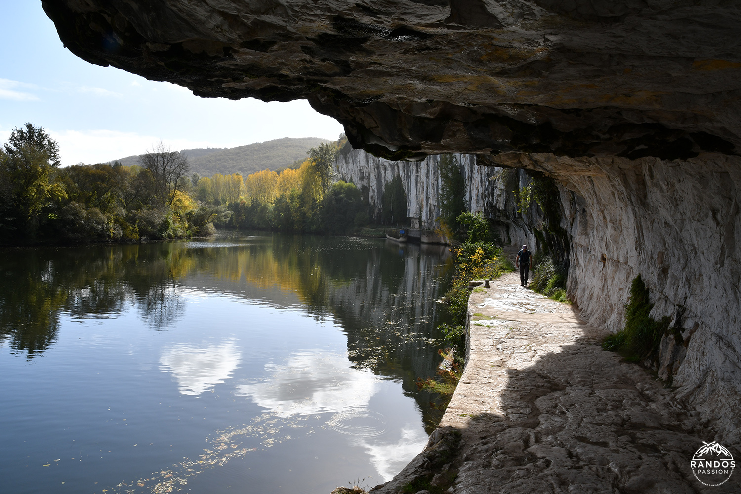 Randonnée de Bouziès à Saint-Cirq-Lapopie Randonnée de Bouziès à Saint-Cirq-Lapopie