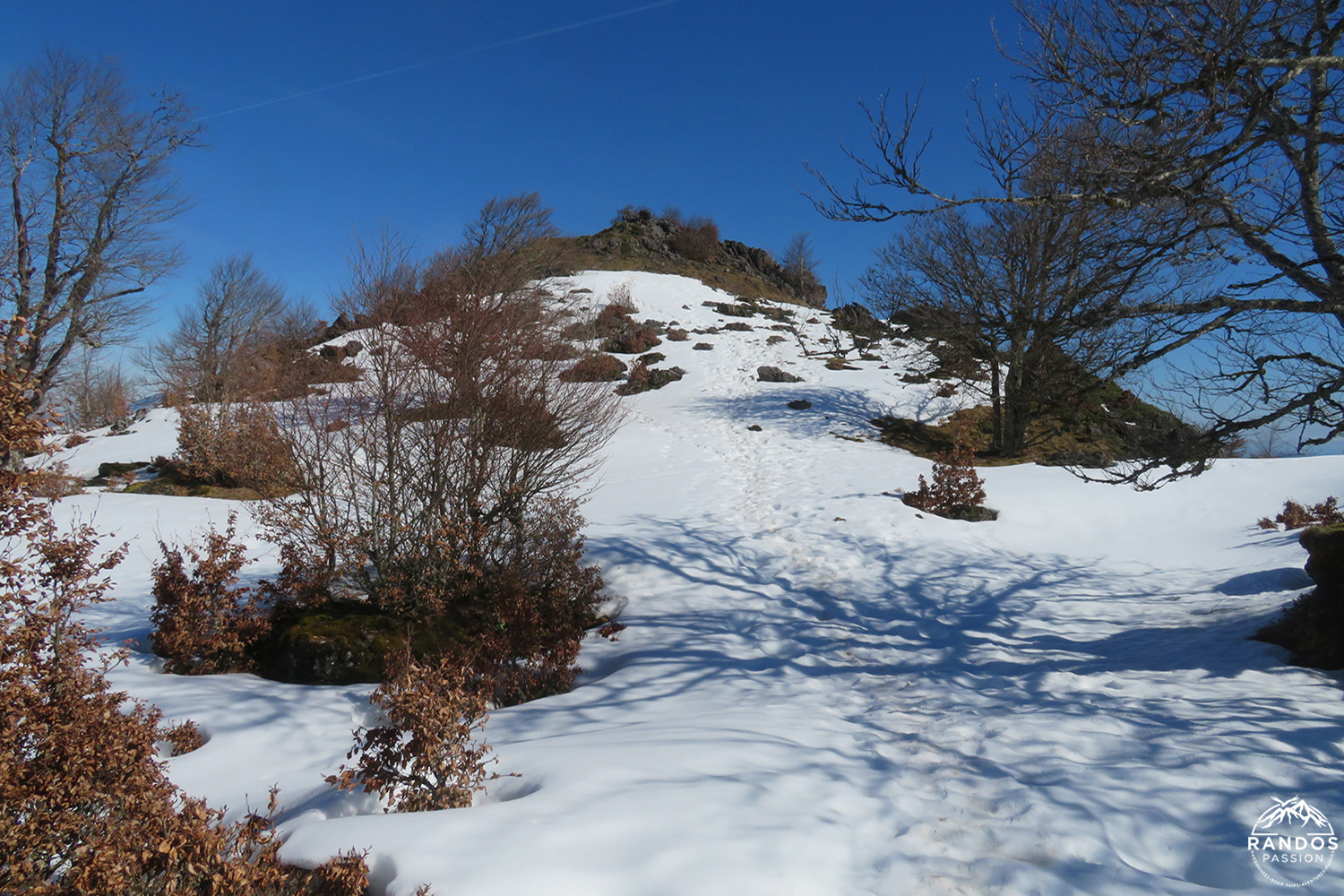 Arrivée au sommet du Pic de Paloumère Le sommet du Pic de Paloumère